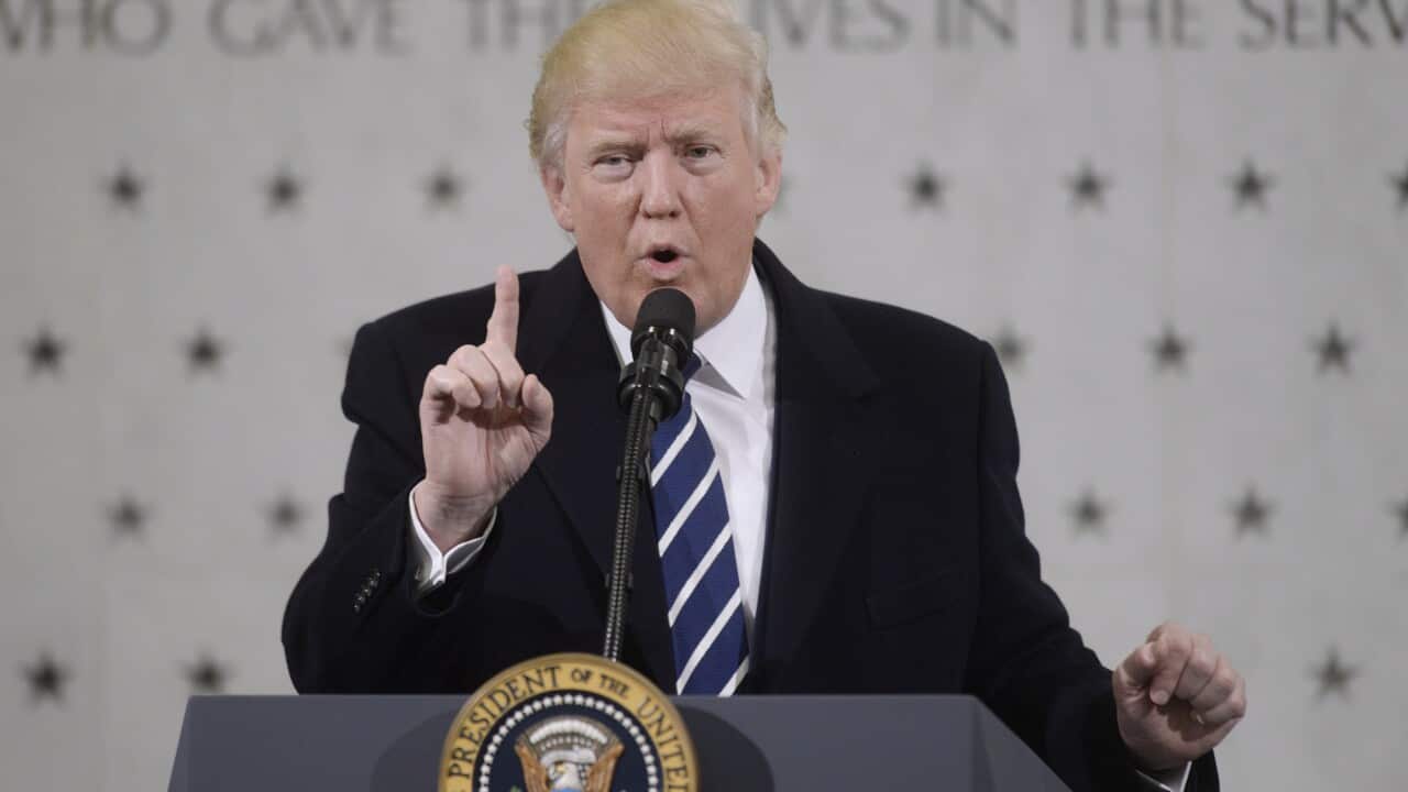 epa05739900 US President Donald J. Trump speaks to 300 people at the CIA headquarters, in Langley, Virginia, USA, 21 January 2017. EPA/Olivier Douliery / POOL