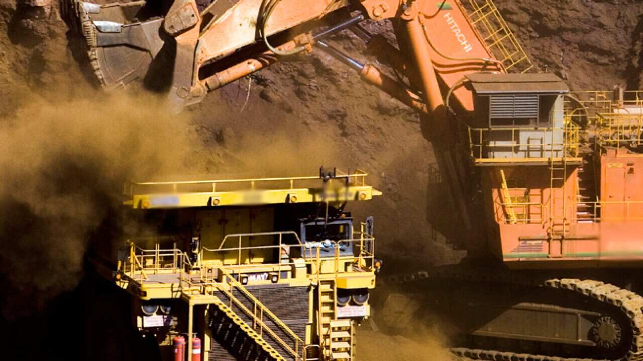 mining_truck_generic_2_120529_getty_1465518673