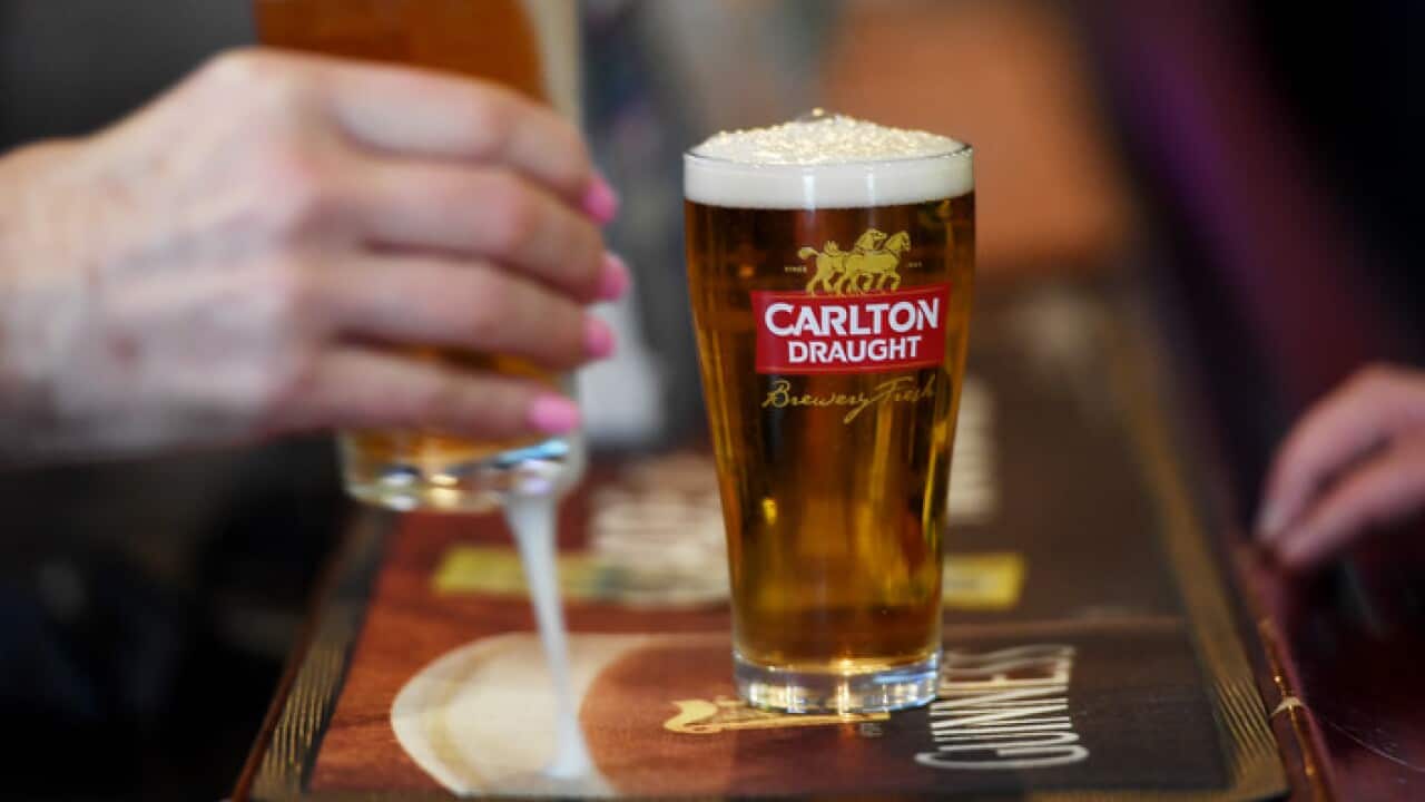 Image: A new study uncovers a direct link between alcohol consumption and cancer. (AAP)