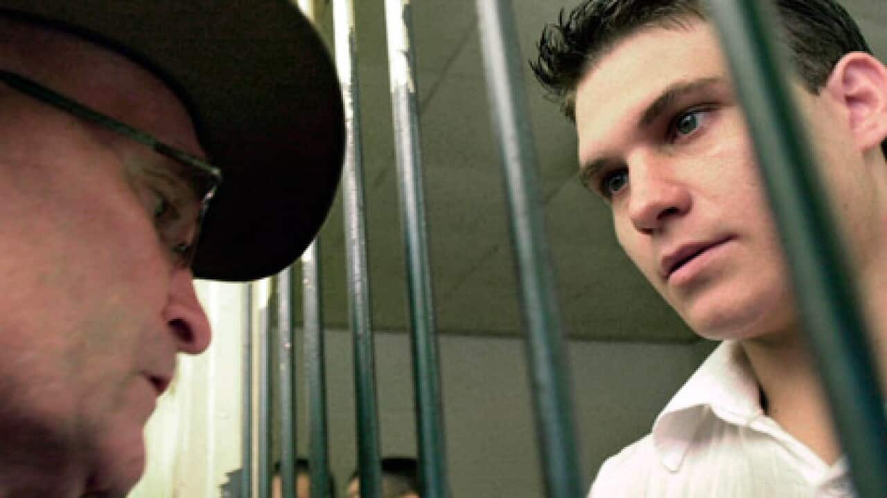 scott_rush_100716_B_AP_791144138