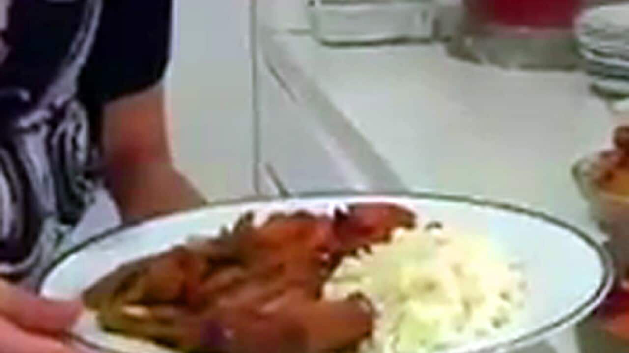 eid_L_110830_aap_965624897