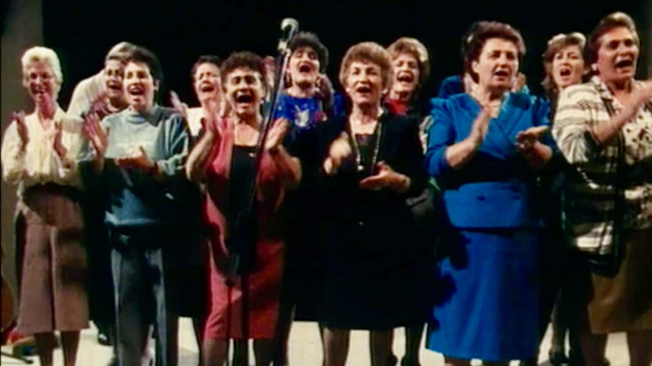 Un fotogramma del film The Joys of the Women