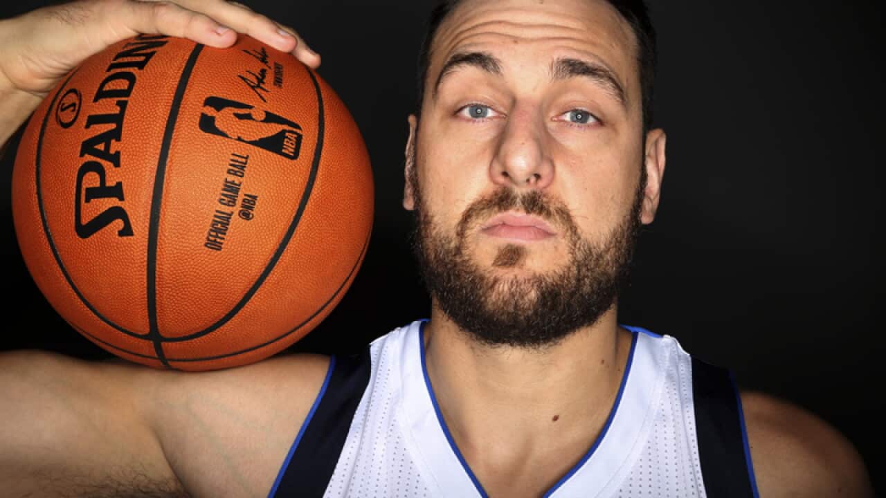 Dallas Mavericks center Andrew Bogut