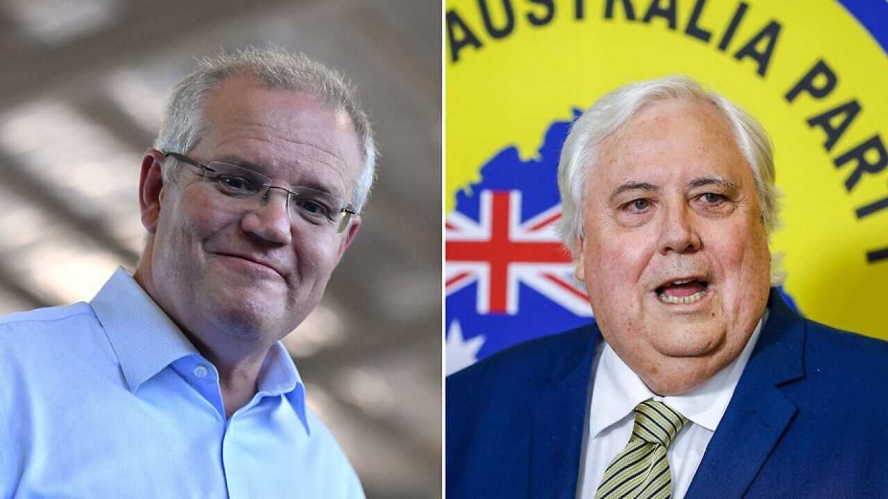 Scott Morrison and Clive Palmer (R).