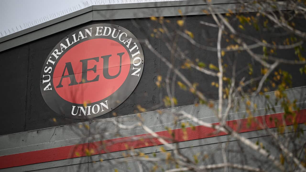 EDUCATION UNION PRESSER