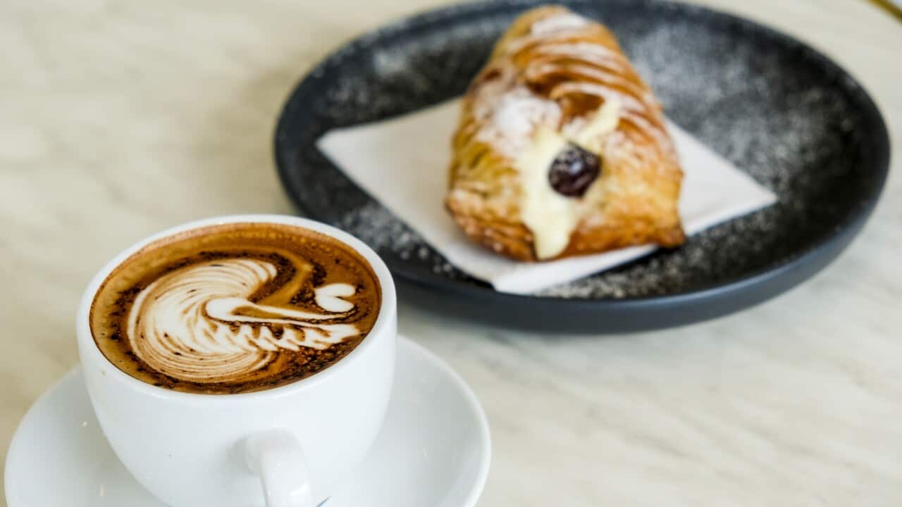 Cappuccino and pastry