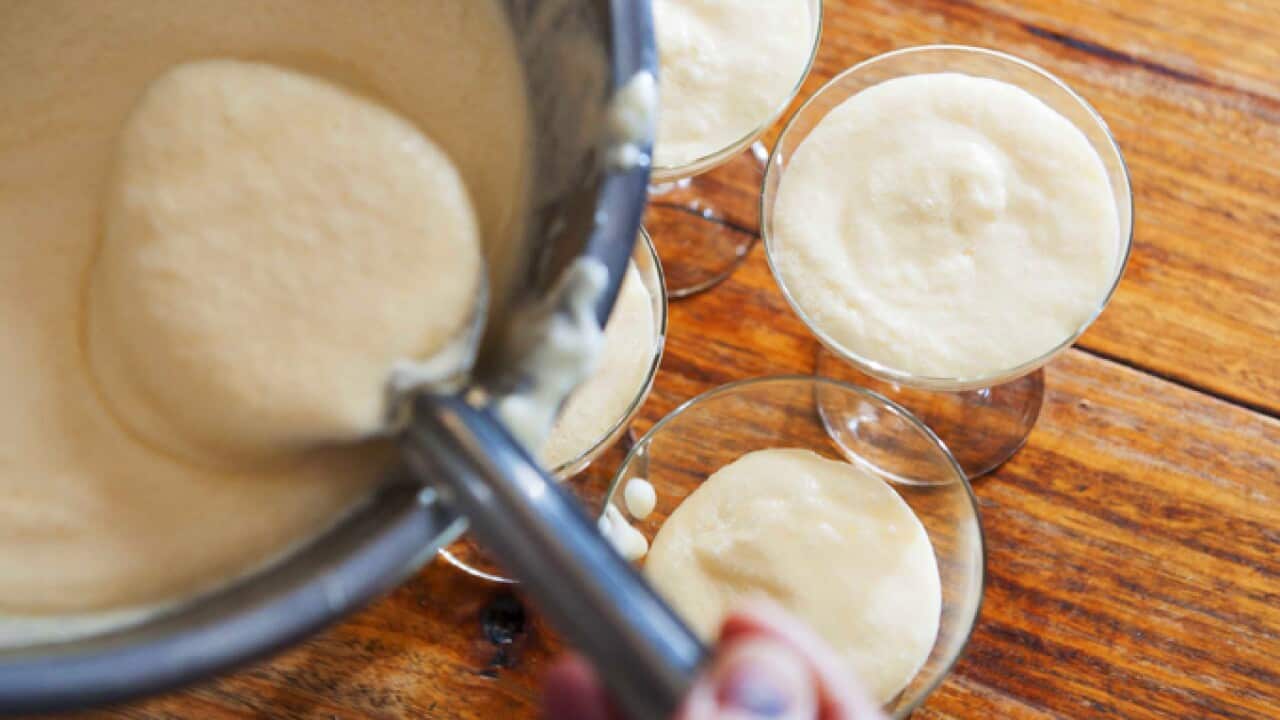 Apple and lemon flummery