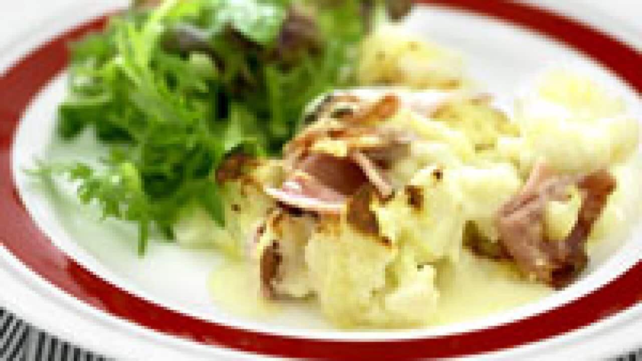 Cauliflower and ham bake