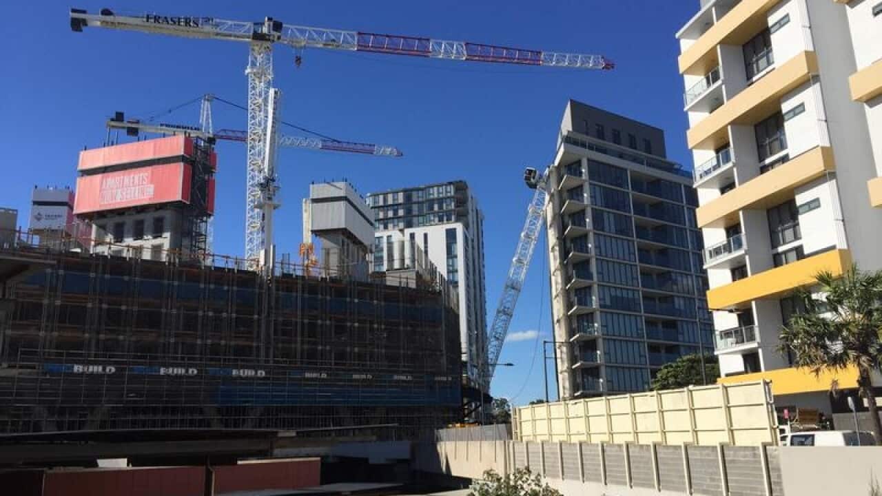 A crane that collapsed onto a unit block in Sydney.