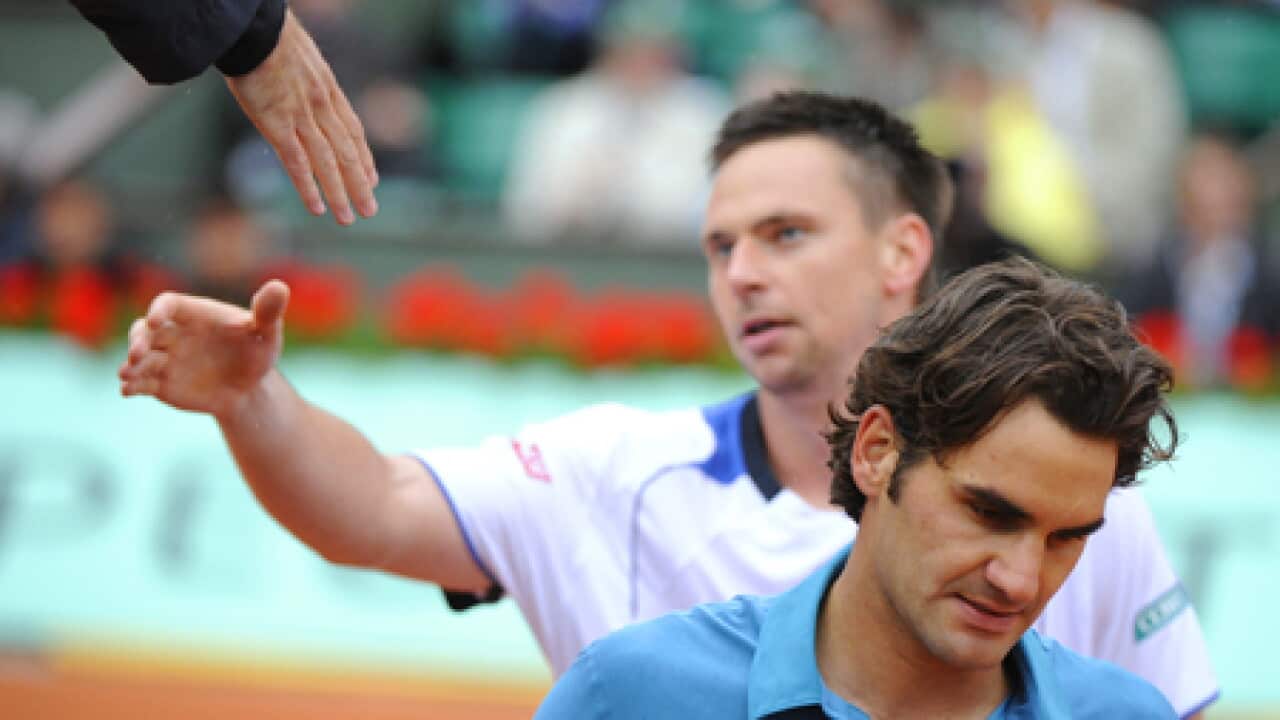 Federer_Soderling_100602_B_getty_345975383