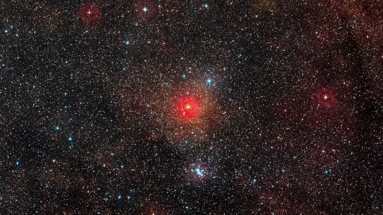 The yellow hypergiant star HR 5171 A