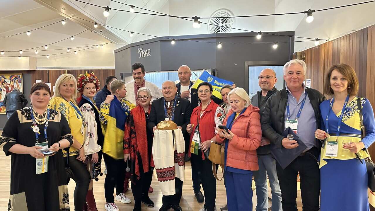 Українська Громада Вікторії за національною традиціює радісно вітала високодостойних гостей з України в Народному Домі в Ессендоні, Мельбурн, 29 травня 2023-го року. .jpg