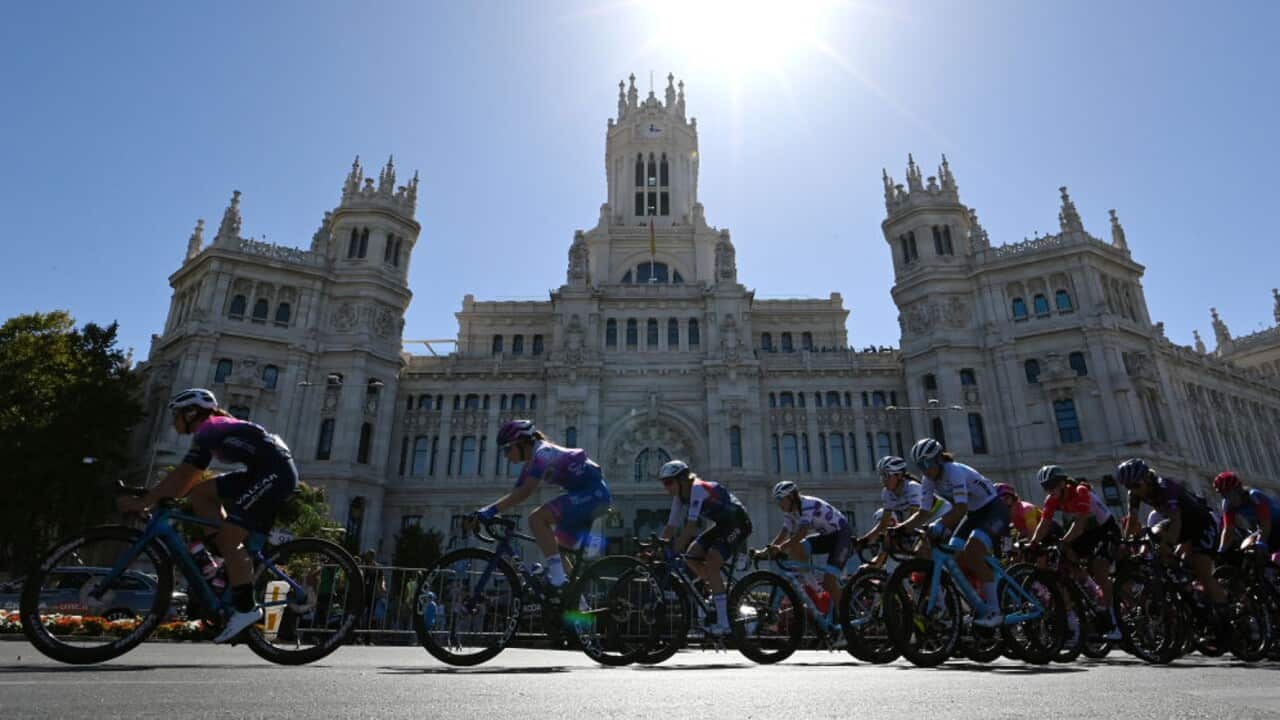 The peloton travel through Madrid during the 2022 edition of Ceratizit Challenge by La Vuelta