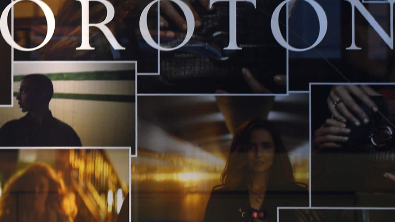 Oroton signage