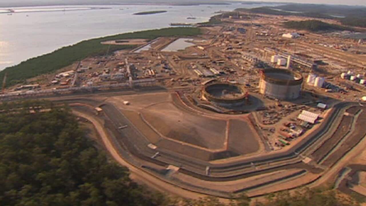 LNG_plant_QLD_b_SBS_1271491354
