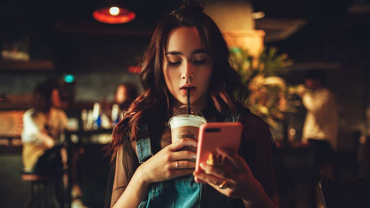 woman-4246954_1280.jpg