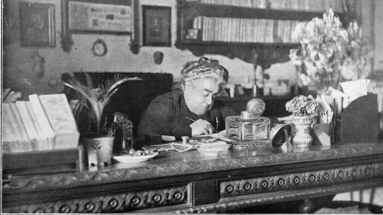 Italian writer and journalist Matilde Serao (1856-1927) at the desk in her study. Naples (Italy), 1910