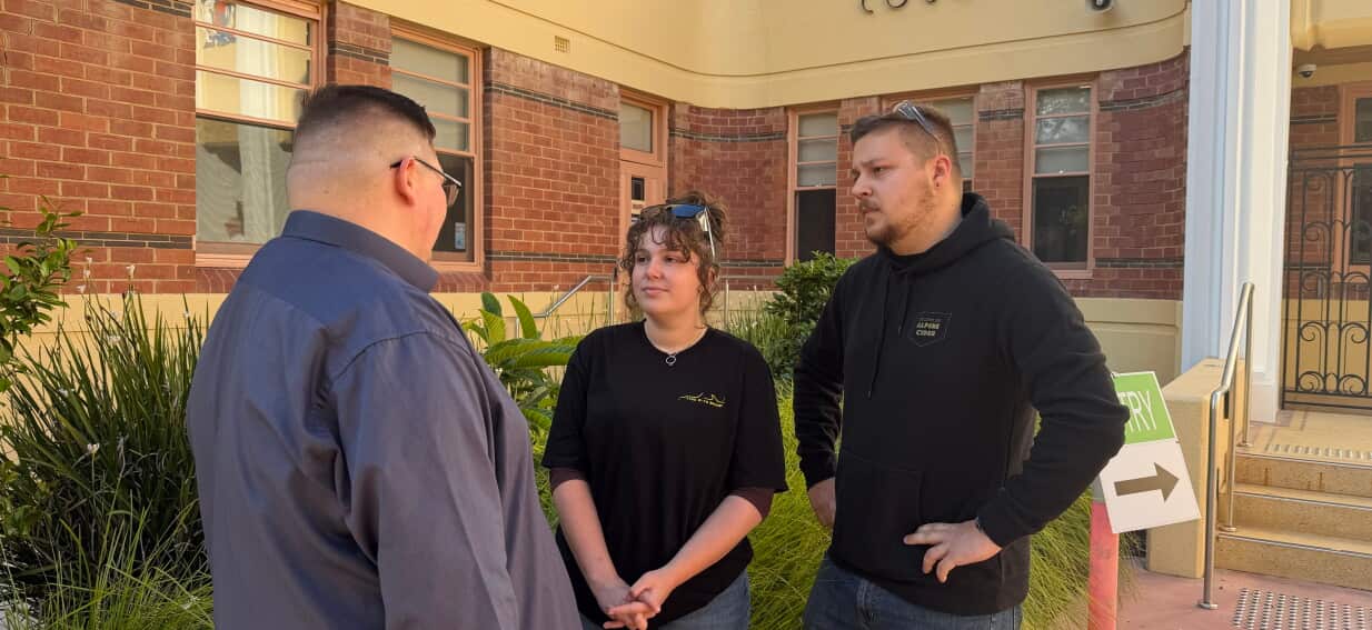 Couple that treated Helen Haines reveal injured politician's kind words to them