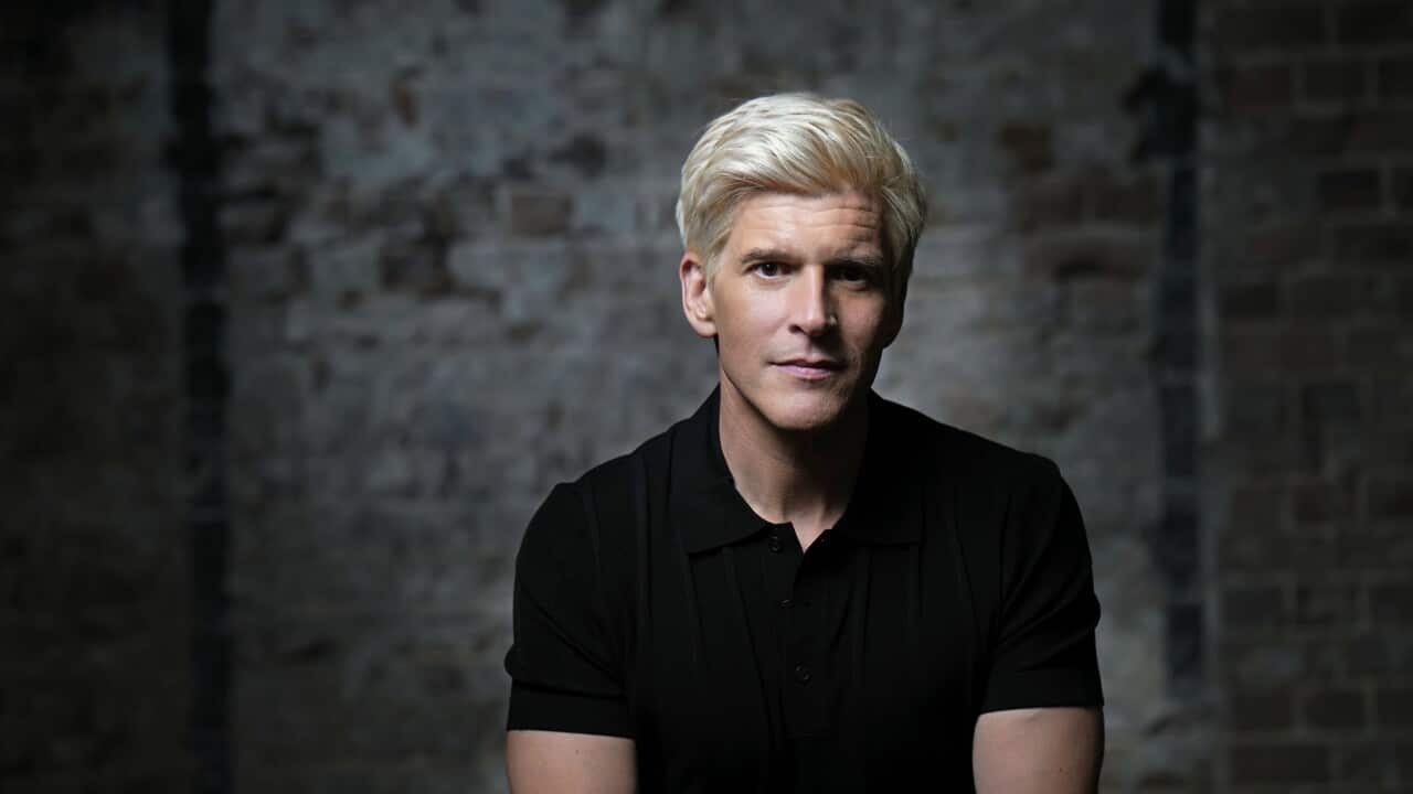 Osher Günsberg investigates the causes of chronic and persistent pain