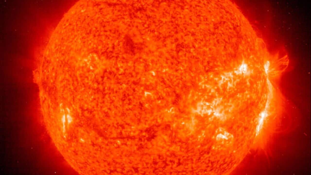 solar_flare_B_110608_aap_578865487