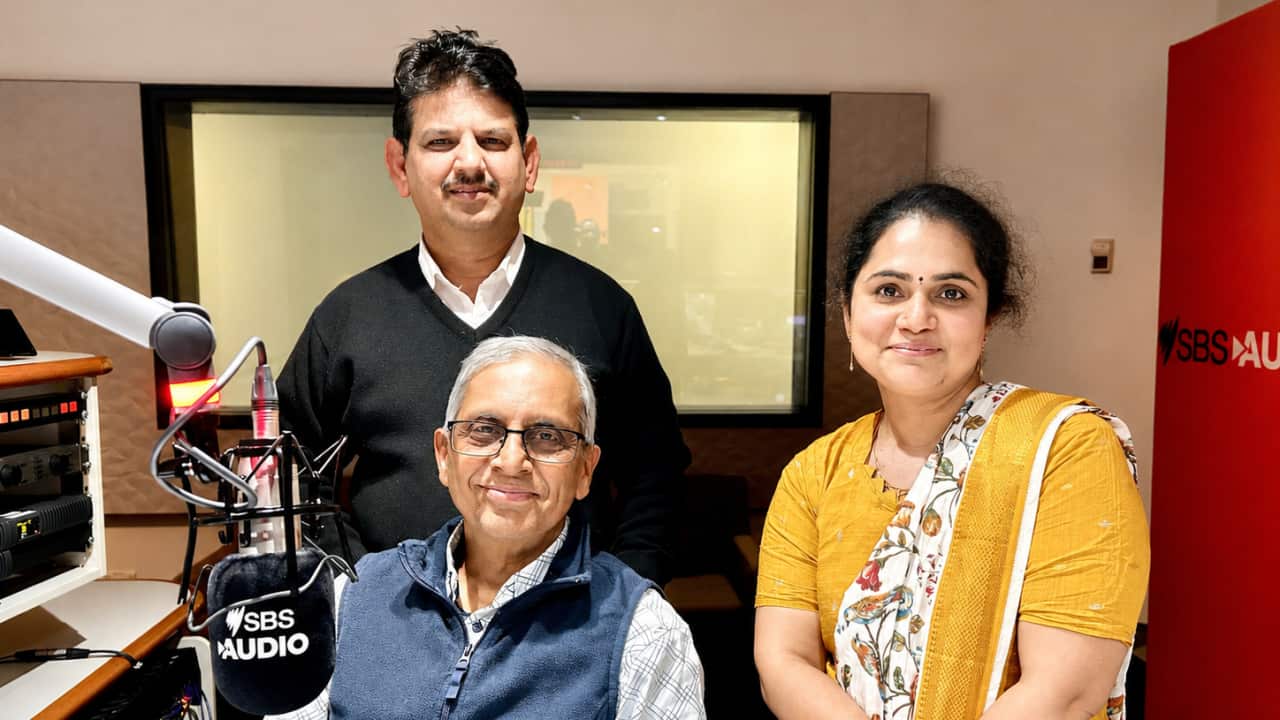 Anagan Babu, Thirunanthakumar (sitting) and Aishwarya Anand