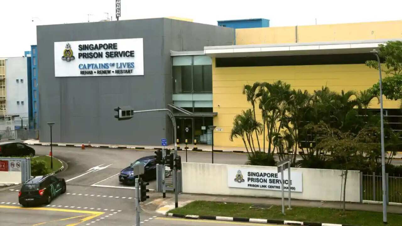singapore prison.jpg