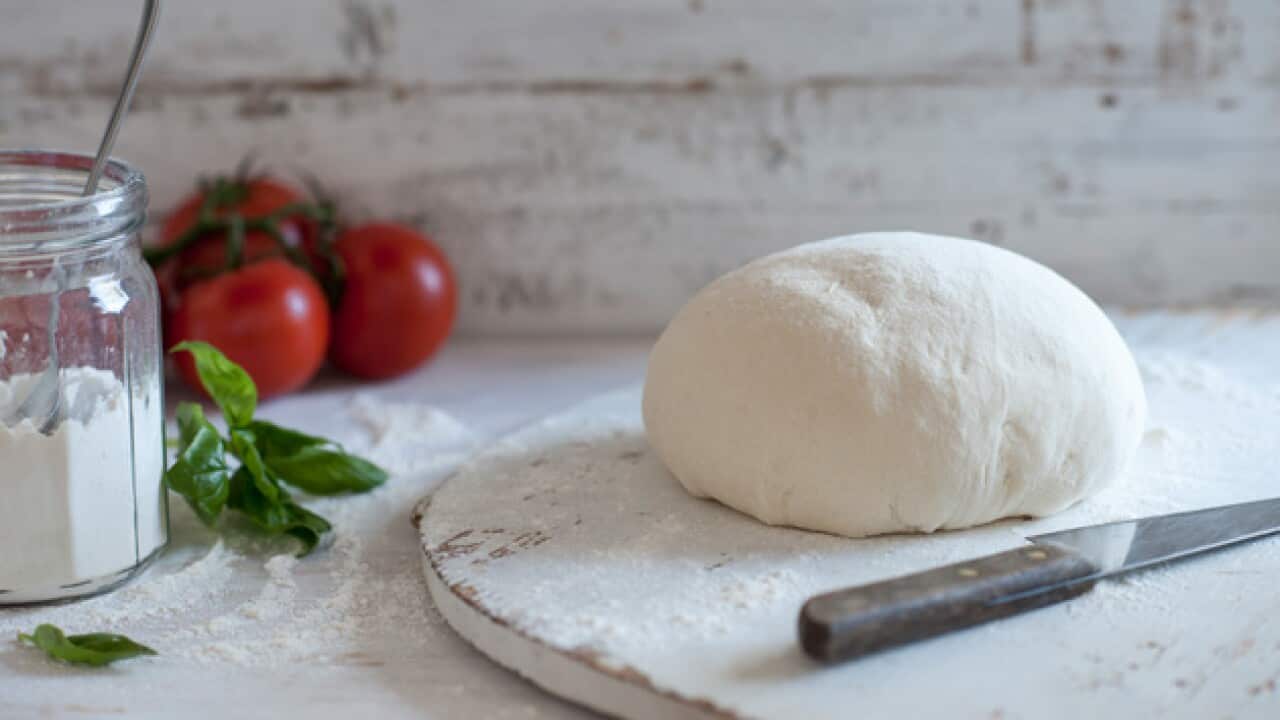 italian-perfect-pizza-dough_1975439951
