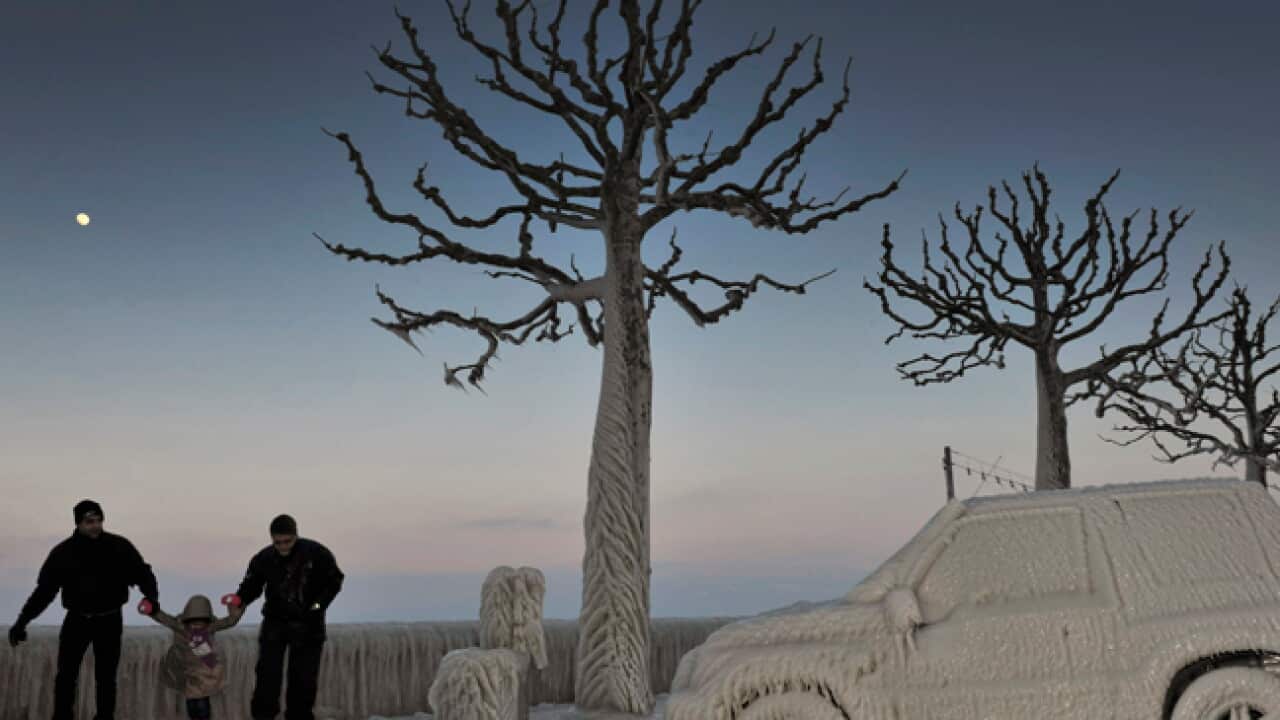 icy_switzerland_b_120207_aap_333972585
