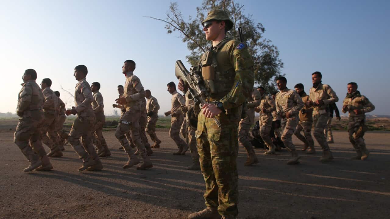 Australian troops train Iraqi soldiers in Taji, Iraq