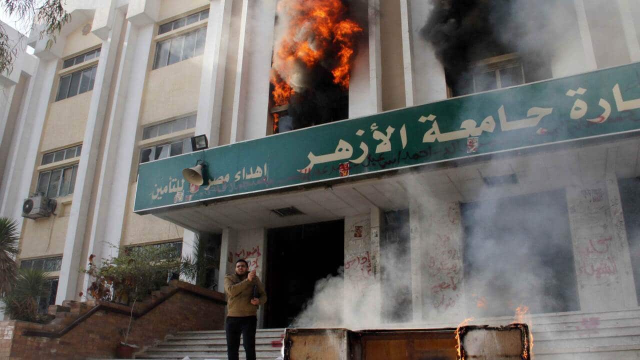 cairo_university_fire_afp_131229.jpg