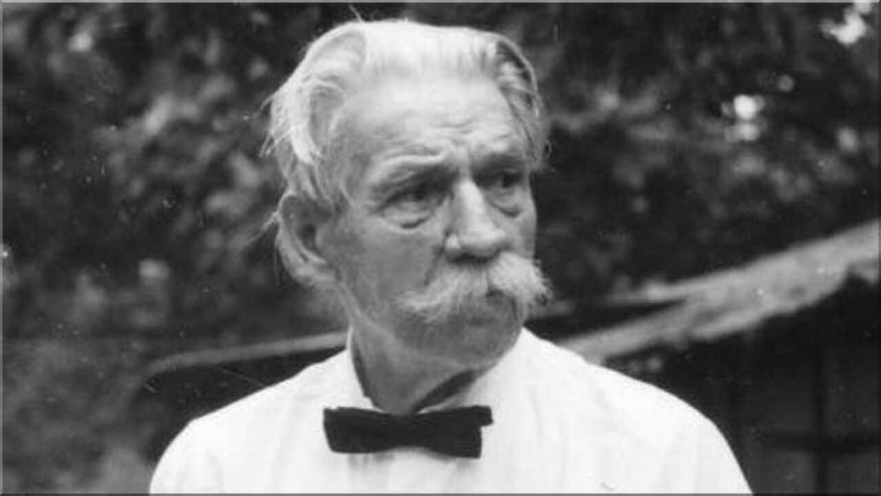 Albert Schweitzer (14 Jan 1875 – 4 Sep 1965)