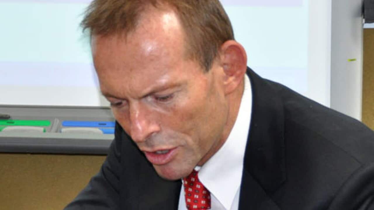 abbott_2_L_100218_aap_450652737