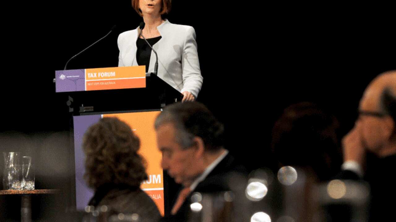 Gillard_Tax_Forum_B_111004_AAP_1236817427