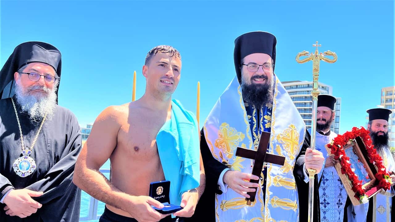 Melbourne 2023: Theophania / Steve Kikyris, with Greek Orthodox Bishops Kyriakos (L) and Evmenios.