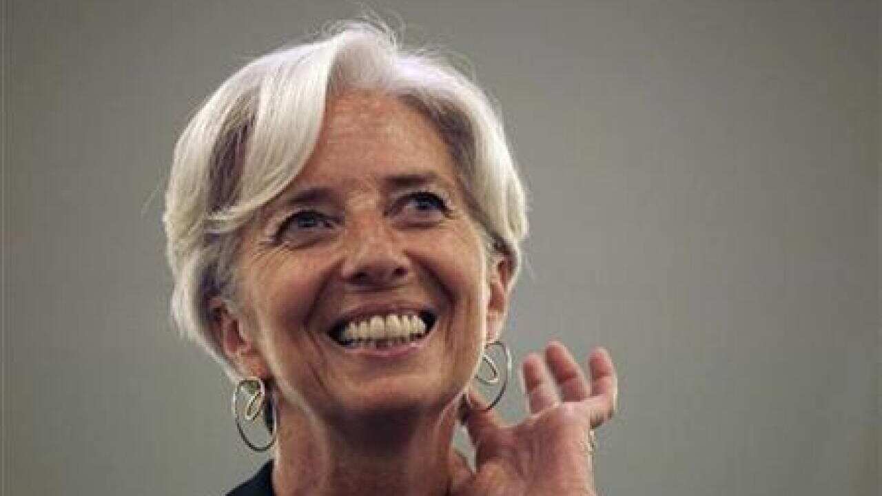lagarde-gets-eu-chocolates-best-wishes-f-1855141729-large.jpg