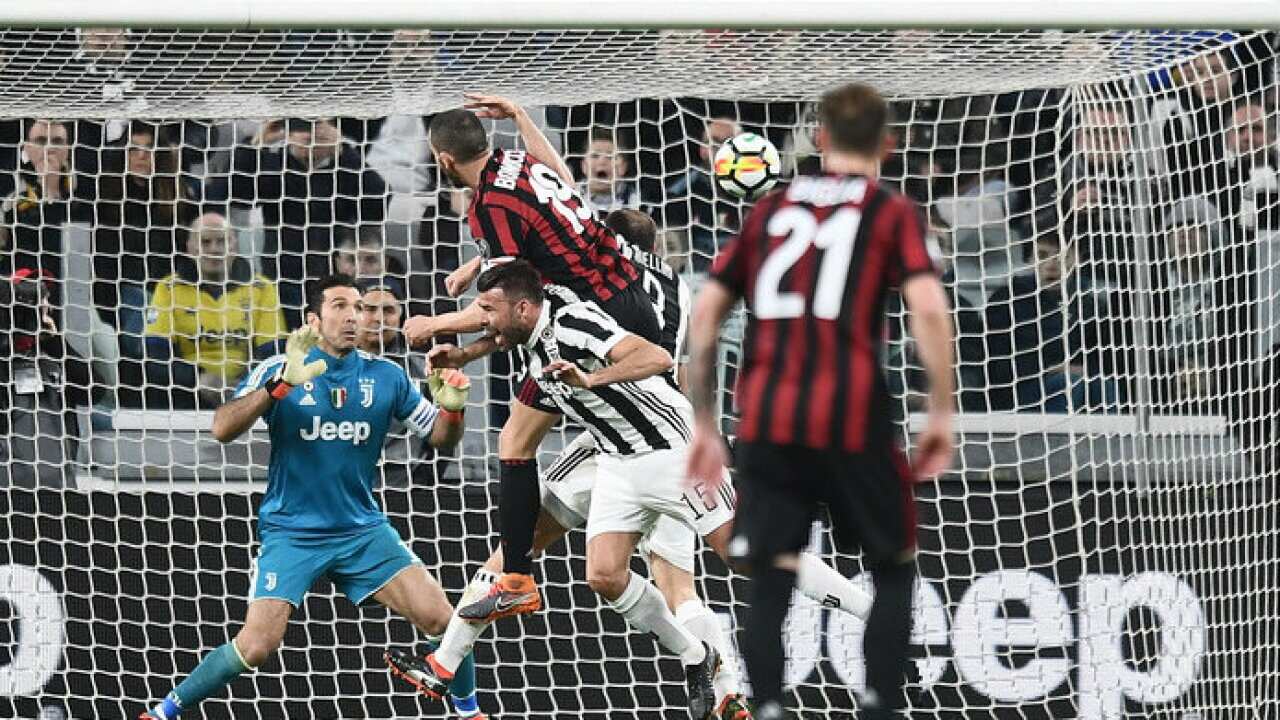 Al Milan non è bastato il gol dell'ex Bonucci per fermare i campioni d'Italia