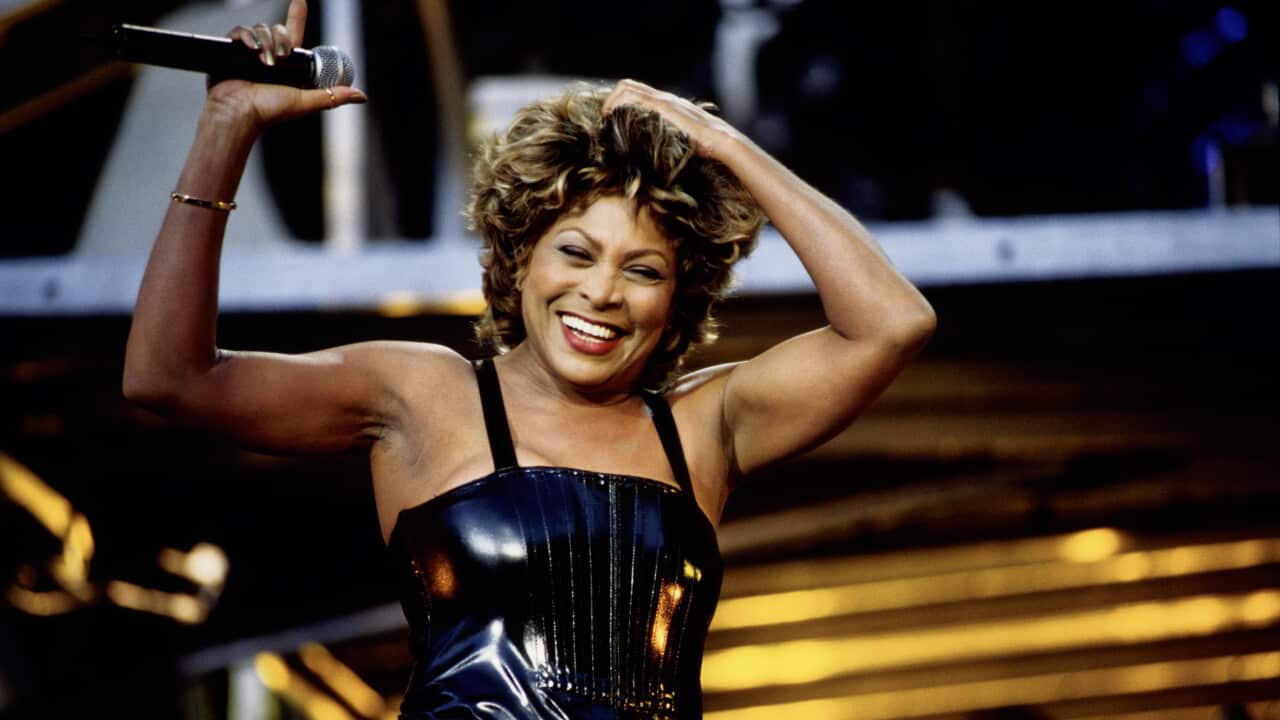 JULY 15 2000: WEMBLEY STADIUM Photo of Tina TURNER, Tina Turner performing on stage