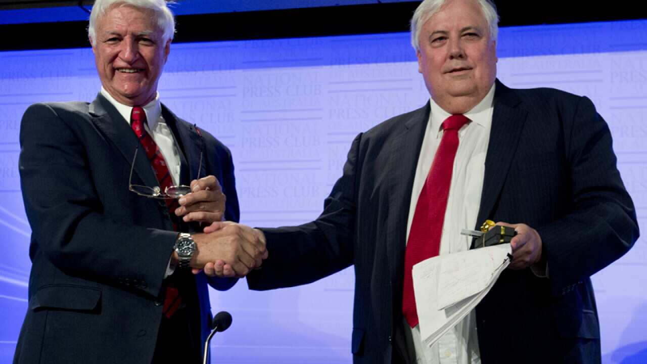 Bob Katter (L) and Clive Palmer (R)
