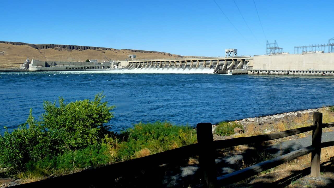 mcnary oregon blue water blue sky dam water lake - Pixabay