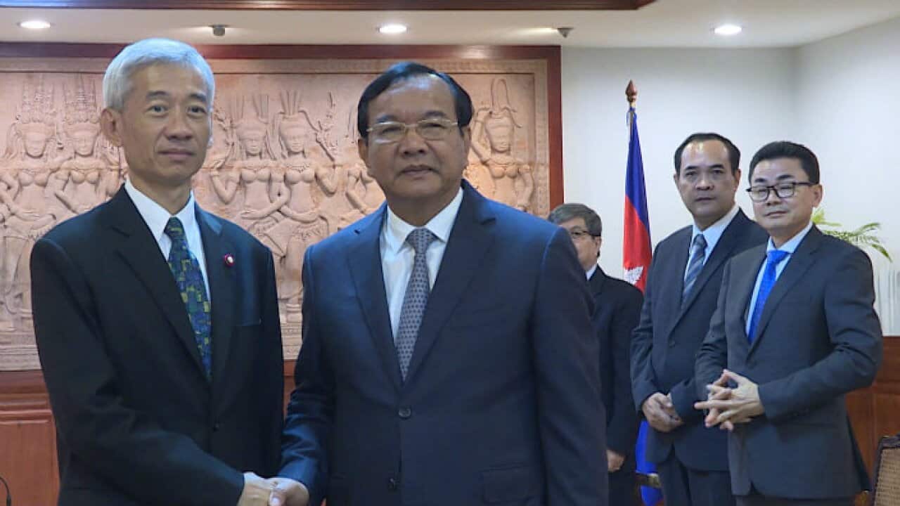 Prak Sokhon with newThai Ambassador -