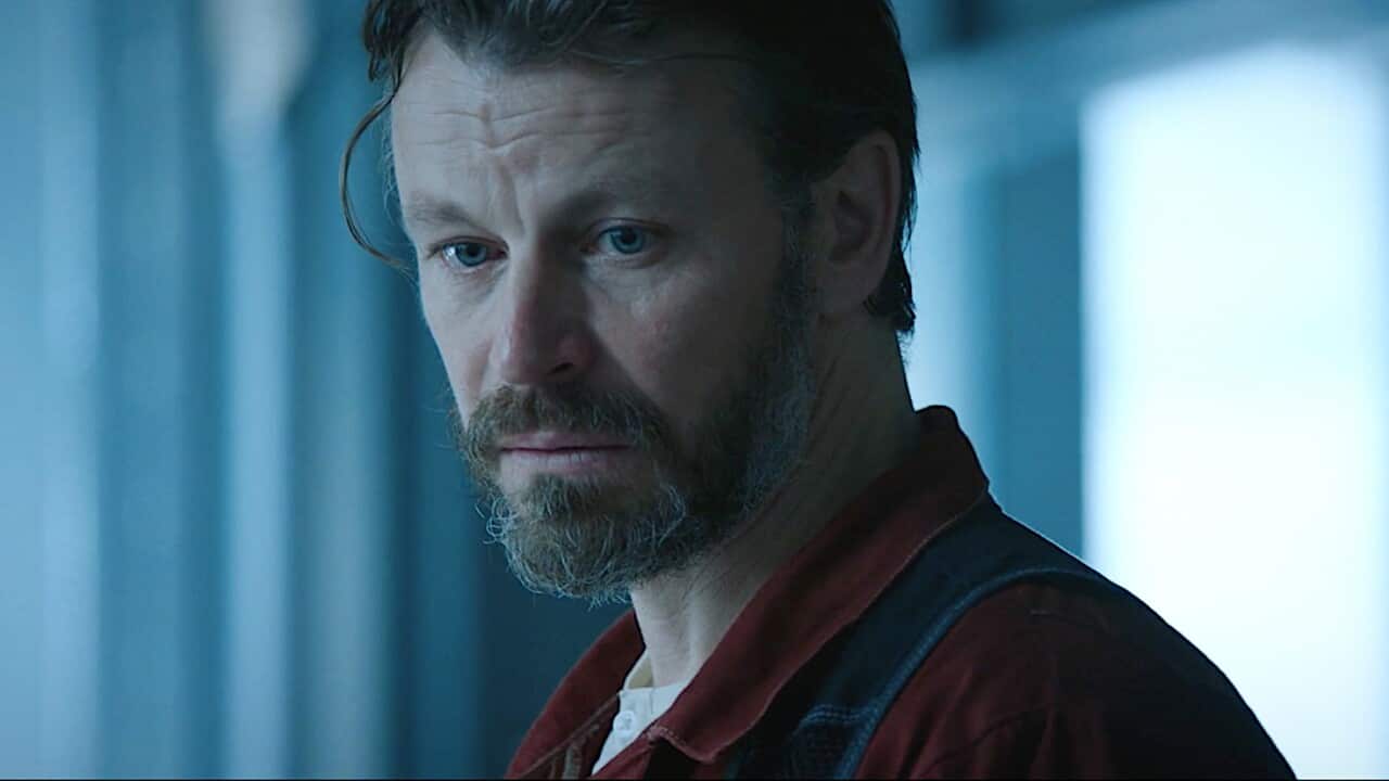 HeSy_eps5_0019_Elias_Karo