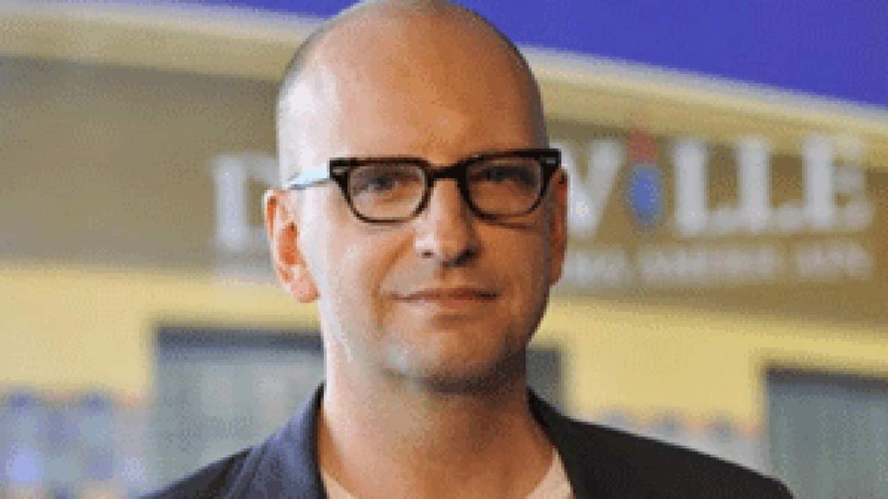 Soderbergh_301_2102497111