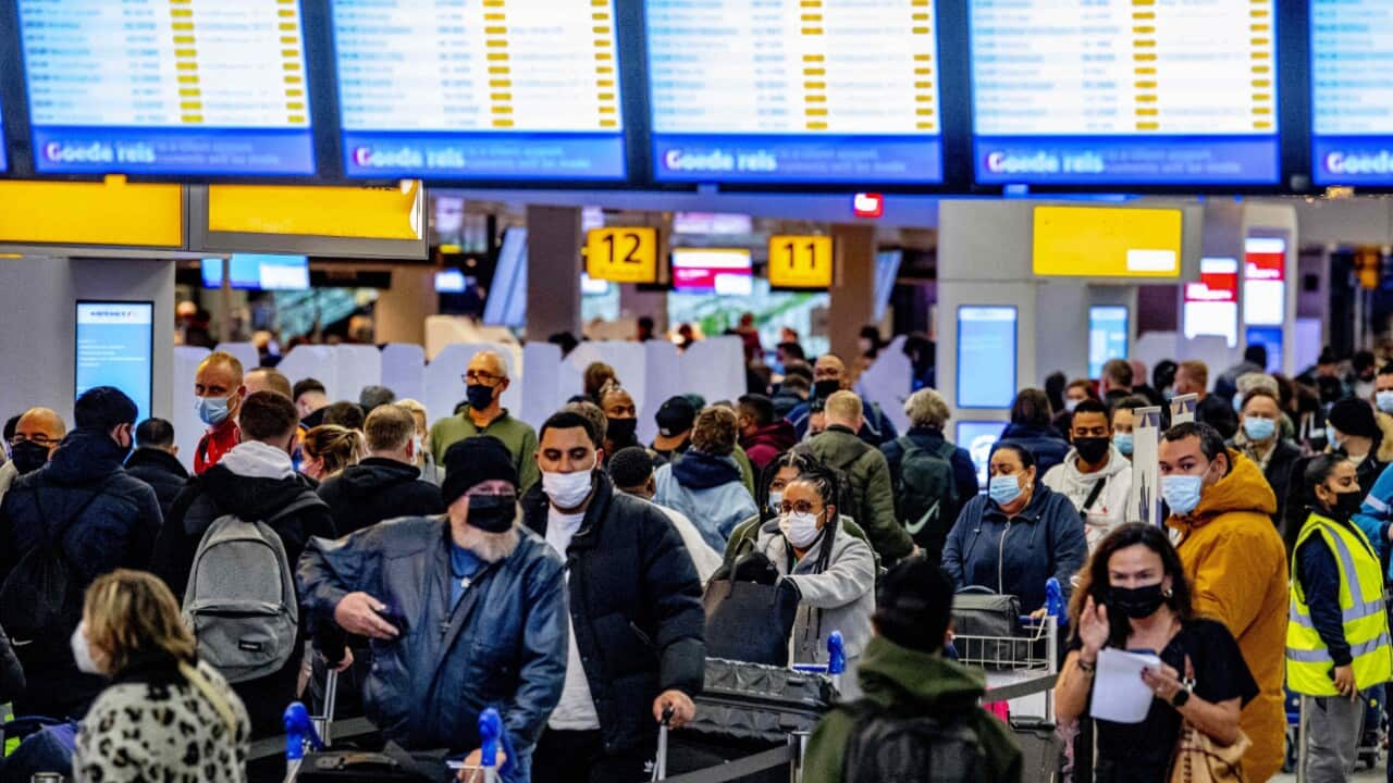 Crowds seen at Amsterdam's Schiphol airport on 30 November, 2021.