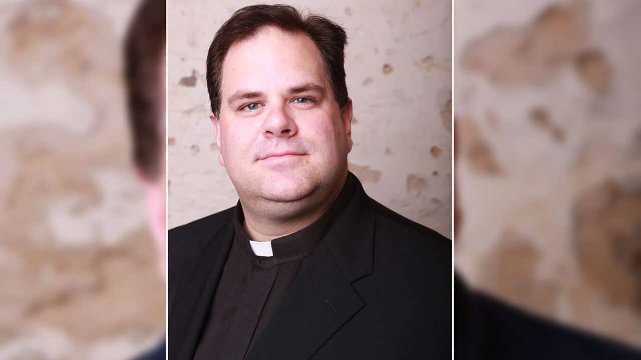 Priest who supports same-sex marriage suspended from Anglican Church ...