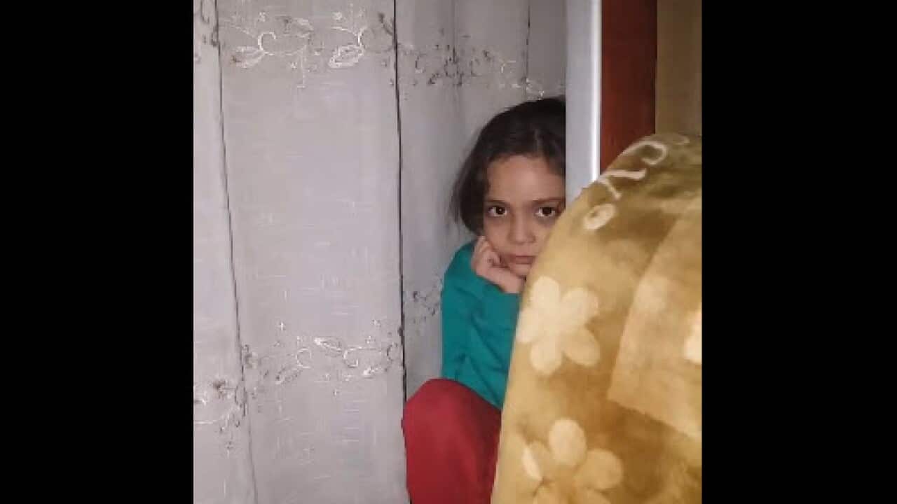 Bana hides as bombs fall around her in Aleppo.