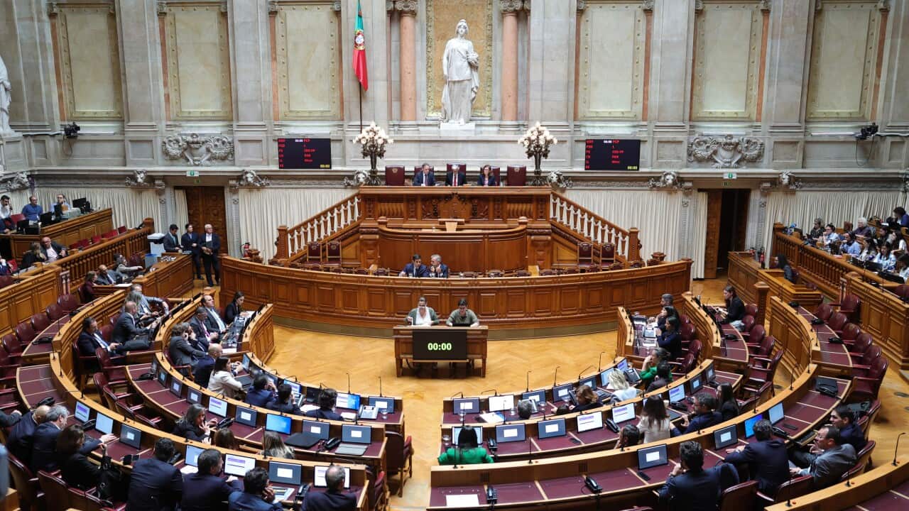 Portuguese parliament debates massive power cut in Portugal