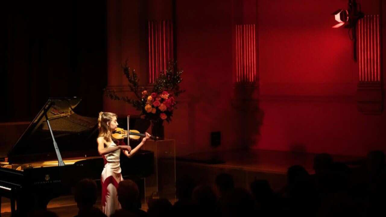 La violinista Beatrice Colombis si esibirà nell’ambito dell’evento musicale organizzato il 24 febbraio dall’IIC di Sydney