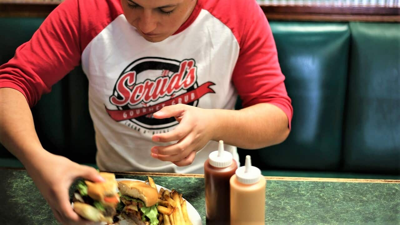 How to convince teenagers to eat healthy?