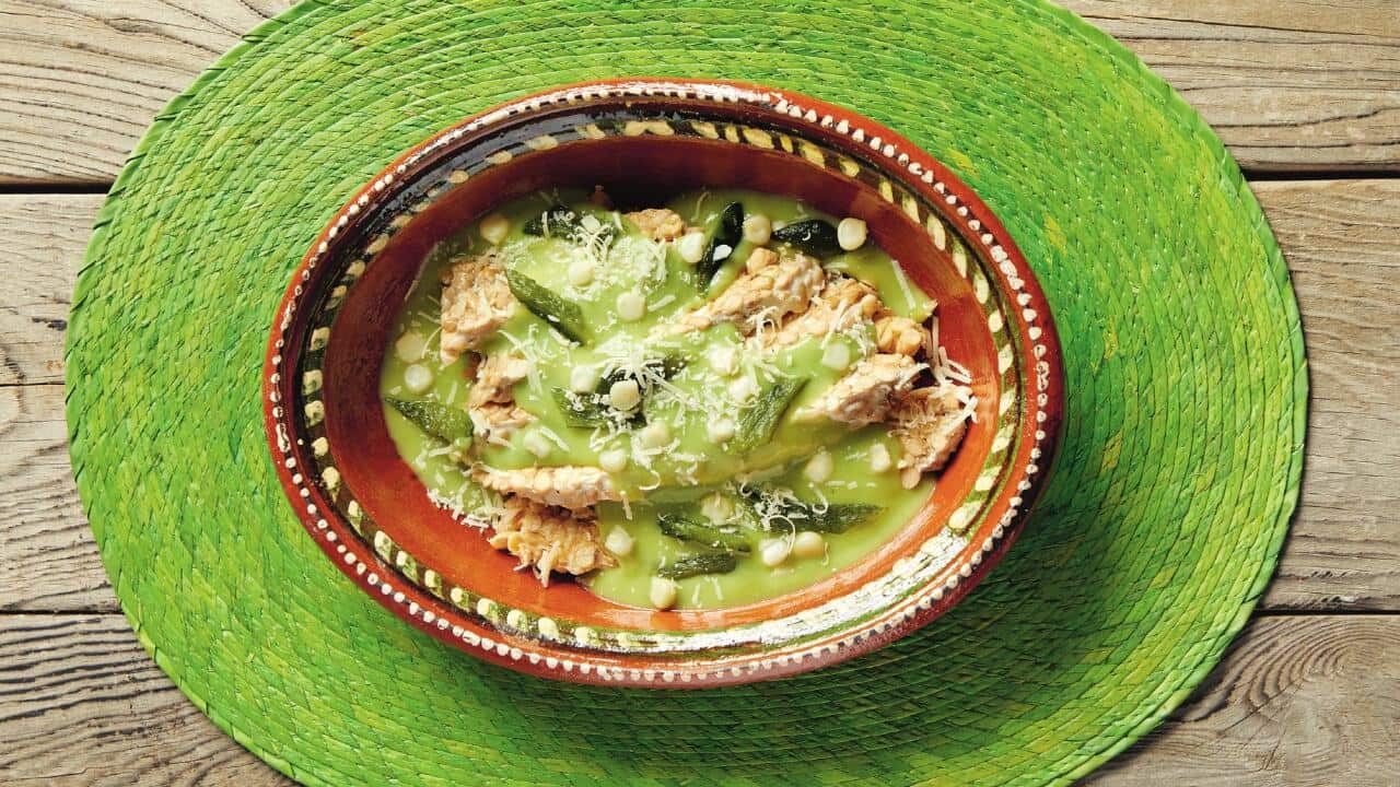 Tempeh or tofu with corn and poblano sauce