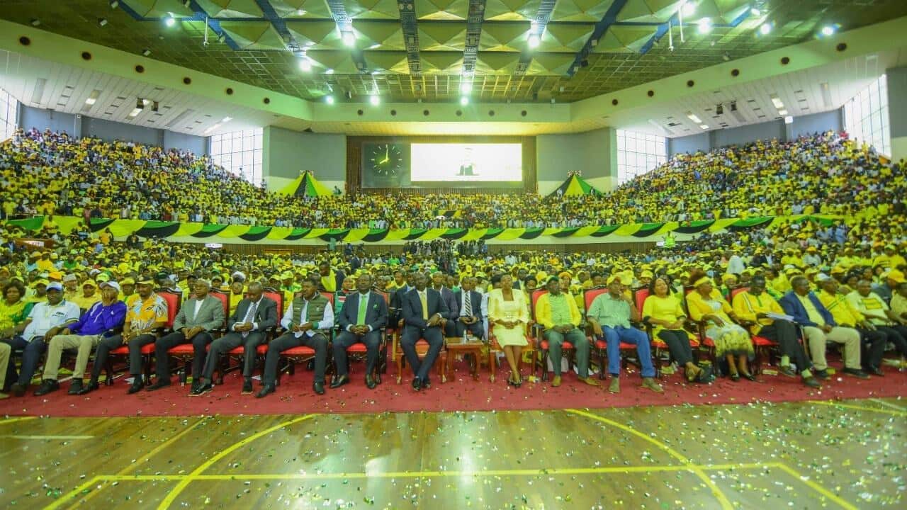 Kinara wa mseto wa UDA Dr William S Ruto akiwa pomoja na vinara wa vyama vinavyo unda mseto wa UDA